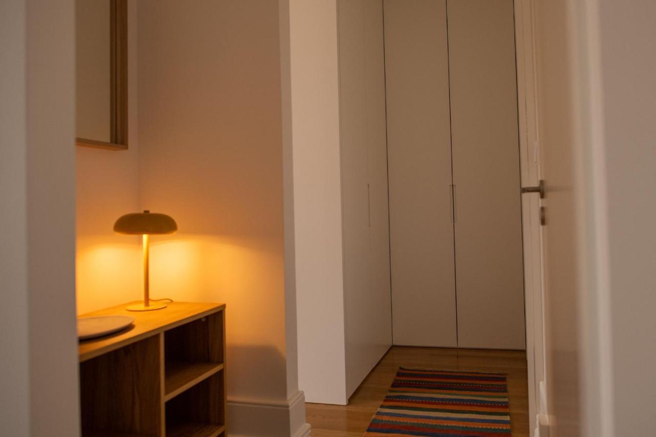 Spacious Studio W/ Balcony & Ac By Lovelystay ปอร์โต ภายนอก รูปภาพ